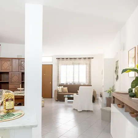 Evergreen House Apartman Otranto